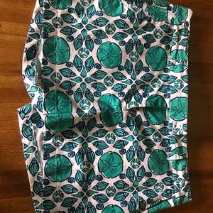 Vineyard Vines womens shorts